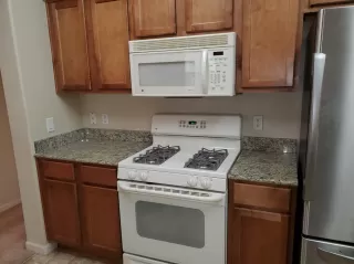 Photo #6: 20054604 Listing 