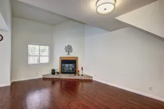 Photo #3: 20054887 Listing 