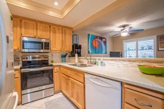 Photo #1: 20054891 Listing 