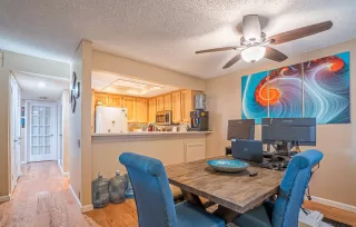 Photo #2: 20054891 Listing 