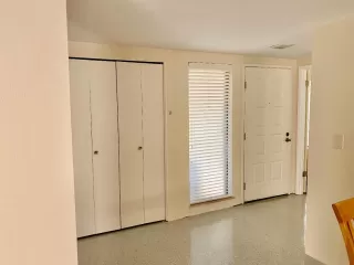 Photo #2: 20054896 Listing