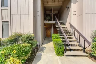 Photo #3: 20055233 Listing 