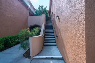 Photo #2: 20055368 Listing