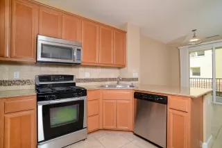 Photo #3: 20055670 Listing 