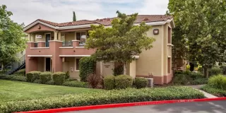 Photo #1: 20055736 Listing 