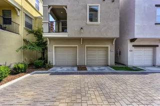 Photo #2: 20055839 Listing 