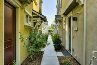 Photo #3: 20055839 Listing 