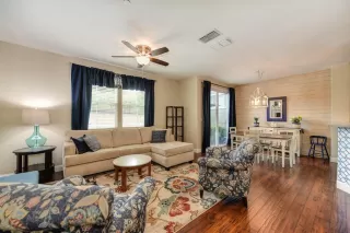 Photo #1: 20055975 Listing 