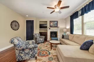 Photo #3: 20055975 Listing 