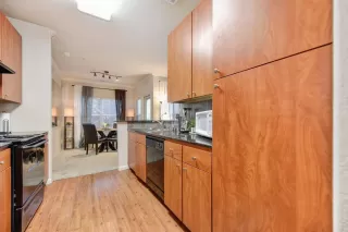 Photo #6: 20056482 Listing 