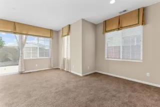Photo #6: 20056717 Listing 