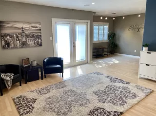 Photo #6: 20056926 Listing 