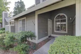 Photo #3: 20056982 Listing 