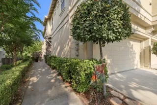 Photo #4: 20057006 Listing