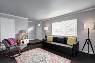 Photo #1: 20057174 Listing 