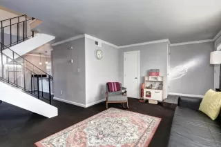 Photo #4: 20057174 Listing 