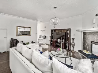 Photo #5: 20057200 Listing