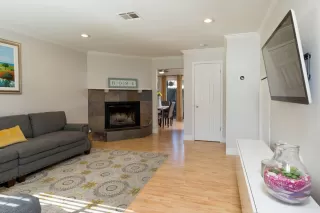 Photo #3: 20057474 Listing