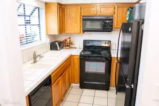 Photo #2: 20057781 Listing 