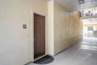 Photo #1: 20057817 Listing