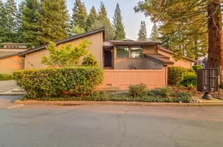 Photo #1: 20058161 Listing