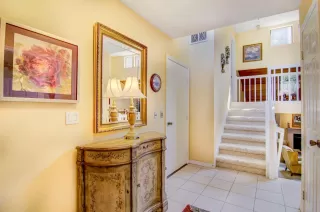 Photo #4: 20058161 Listing