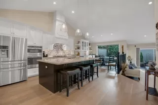 Photo #4: 20058562 Listing