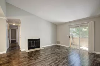 Photo #3: 20058578 Listing