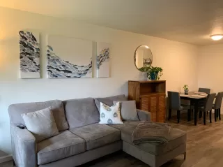 Photo #4: 20059041 Listing