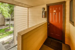 Photo #3: 20059058 Listing