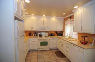 Photo #6: 20059303 Listing 