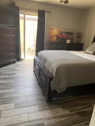 Photo #5: 20059454 Listing