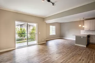 Photo #2: 20059767 Listing