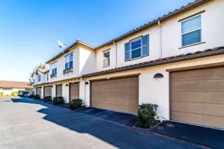 Photo #2: 20059953 Listing 