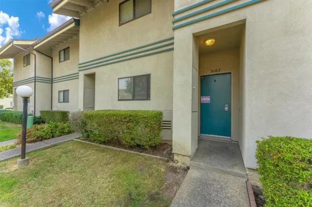 MLS: 20060026 Condo For Sale