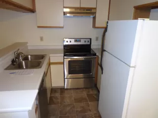 Photo #5: 20060035 Listing 