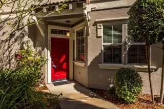 Photo #4: 20060162 Listing