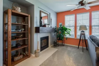 Photo #5: 20060162 Listing