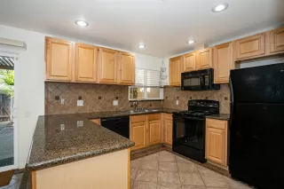 Photo #1: 20060207 Listing