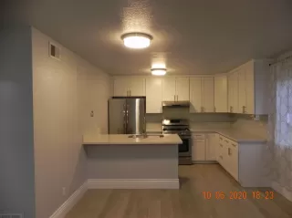 Photo #5: 20060391 Listing