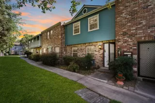 Photo #1: 20060395 Listing