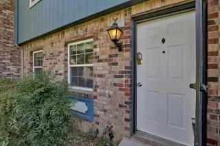 Photo #5: 20060395 Listing