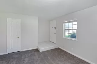 Photo #6: 20060395 Listing