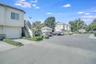 Photo #2: 20060427 Listing 