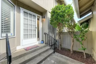 Photo #5: 20060481 Listing