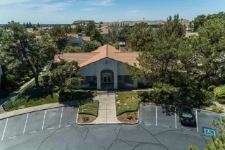 Photo #2: 20060538 Listing 