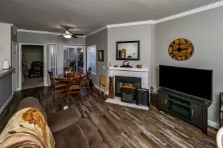 Photo #3: 20060538 Listing 