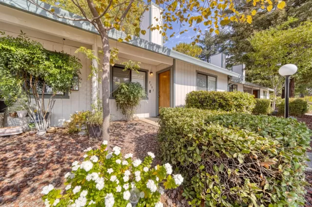 MLS: 20061054 Condo For Sale