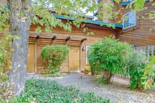 Photo #1: 20061421 Listing