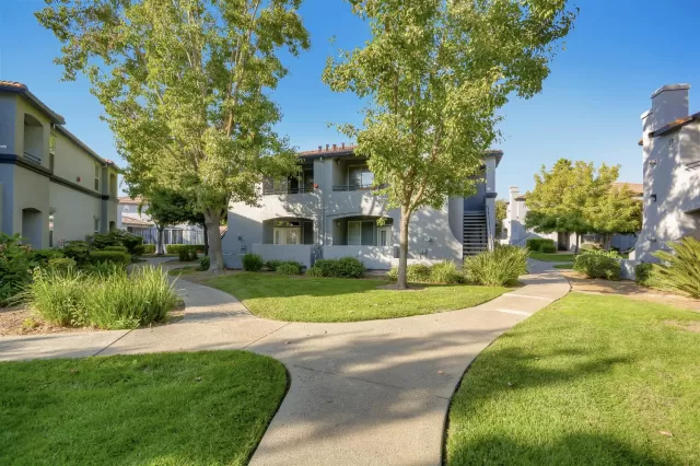 MLS: 20061874 Condo For Sale